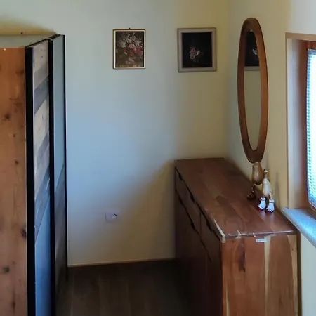 Apartman Iskra *