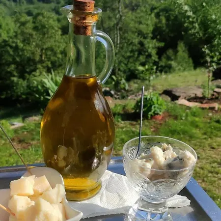 Iskra Apartman