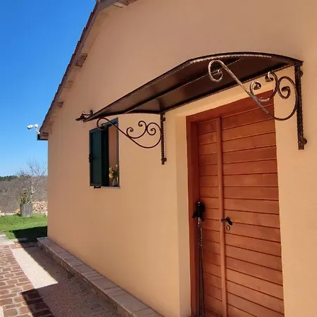Iskra Apartament Grožnjan